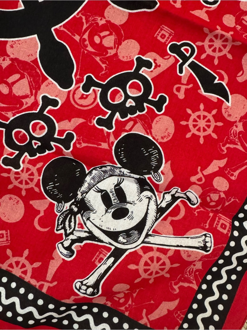 NWOT Disney Mickey Pirate Bandana